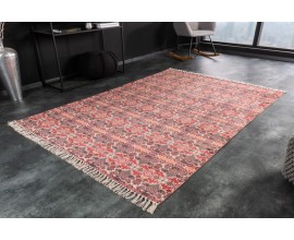 Orientální bavlněný koberec Besatty ve tvaru obdélníku v červené barvě se vzorem a třásněmi 230cm
