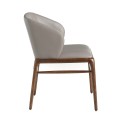 Komfort a italský styl bydlení v jednom díky designové jídelní židli Forma Moderna s měkkou výplní