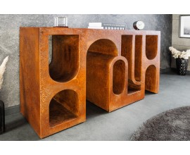 Designový art deco konzolový stolek Gerin s geometrickými výřezy v měděné barvě 120 cm