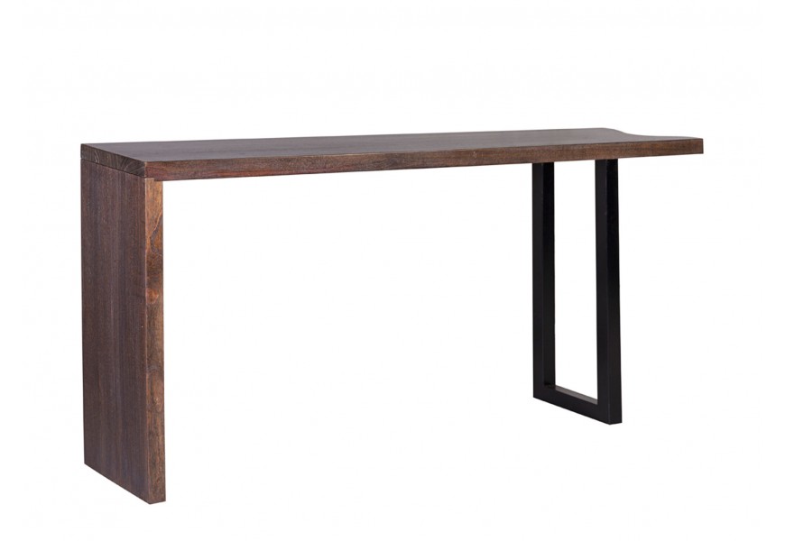 Designový konzolový stolek Lense z masivního dřeva v hnědé barvě s kovovou nohou ve tvaru U v matné černé barvě