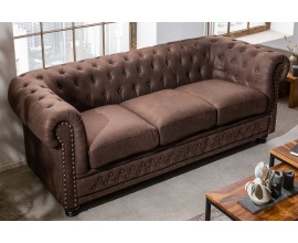 Chesterfield nadčasová hnědá trojsedačka Loungrre s designovým prošíváním 205cm