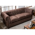 Chesterfield nadčasová hnědá trojsedačka Loungrre s designovým prošíváním 205cm