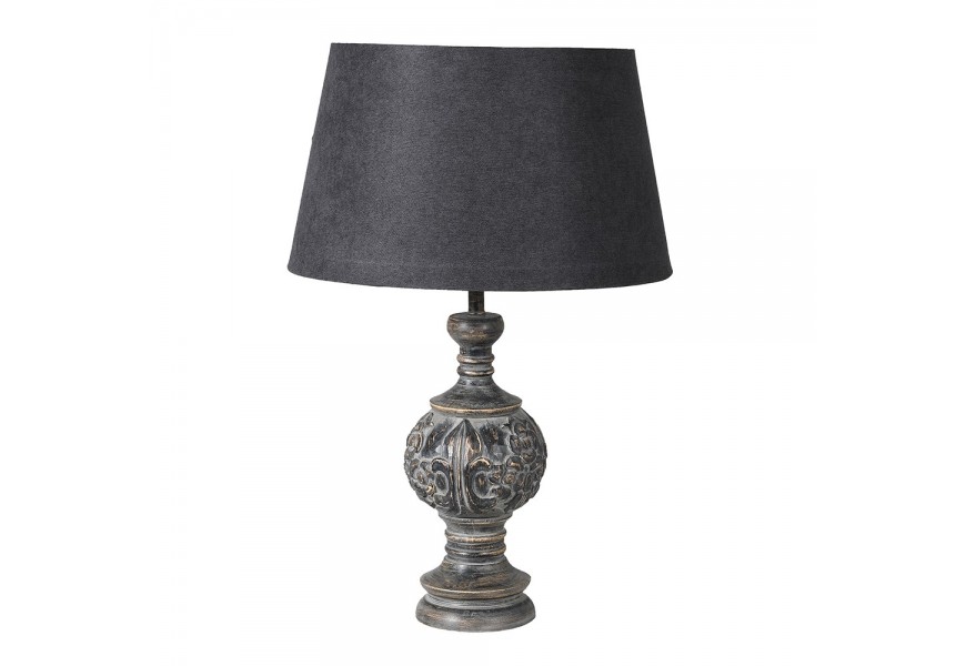 Vintage černá stolní lampa Omi s černým kuželovým stínítkem a dřevěnou ručně vyřezávanou nohou s kulovým barokním ornamentem