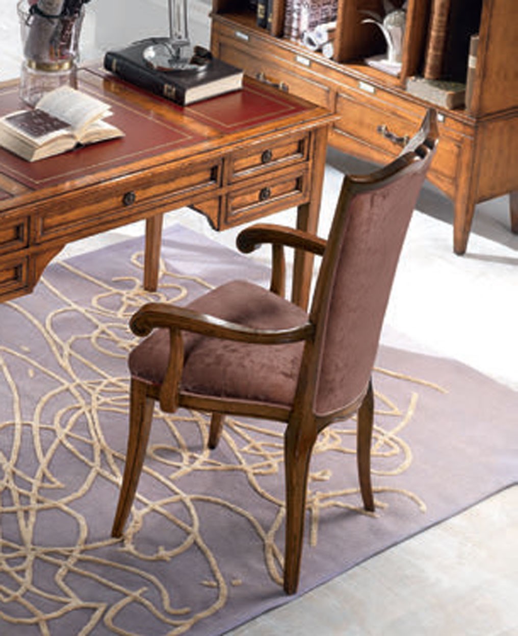 Estila Luxusní rustikální pracovní židle Lasil z masivního dřeva v hnědé barvě as bordó čalouněním 105 cm